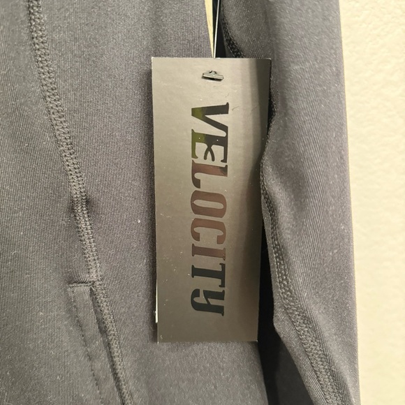 Velocity Women’s Lightweight Jacket. Size XL - Picture 5 of 7